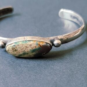 Beautiful Vintage Sterling Silver Bracelet with Picture Agate